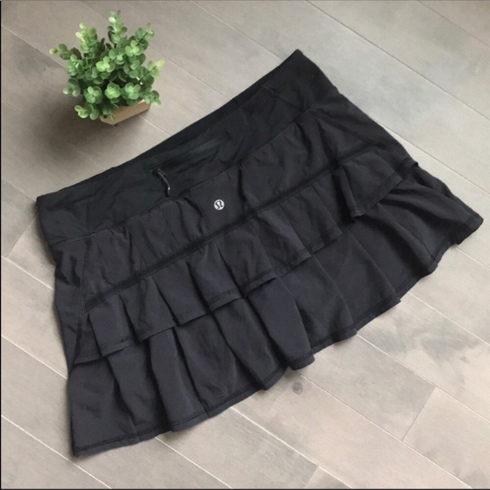 🍋Lululemon Black Pacesetter Tennis Ruffle Skort 8